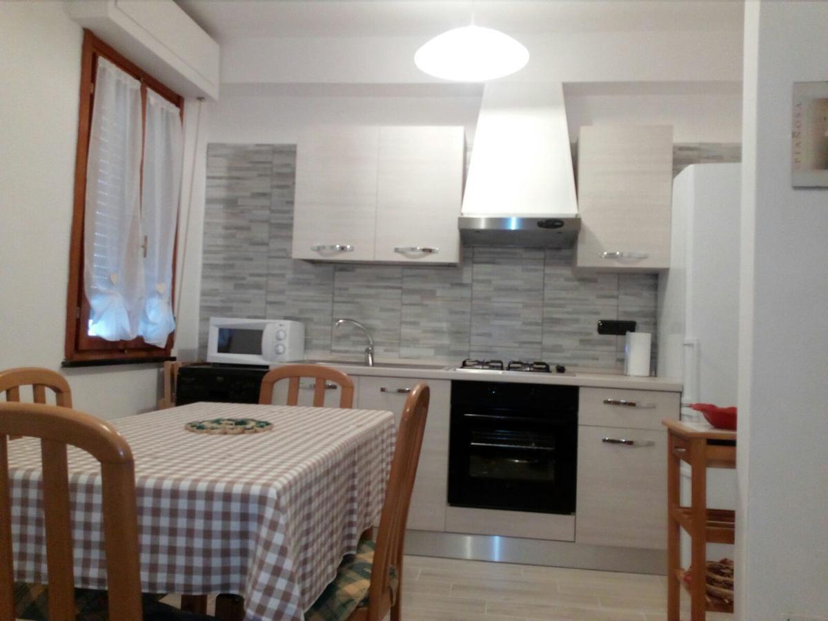Apartmán George V Levanto Exteriér fotografie